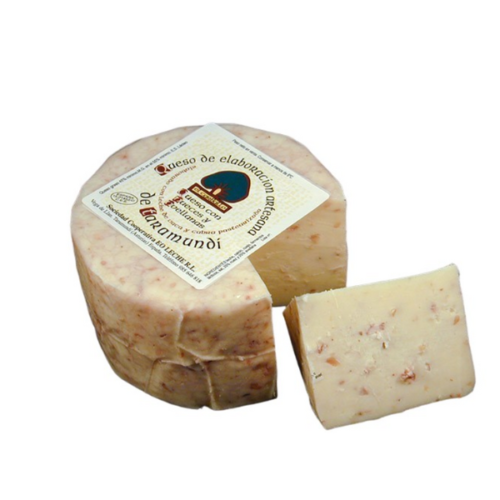 Queso de Taramundi con nueces y avellanas - Tienda online de quesos artesanales